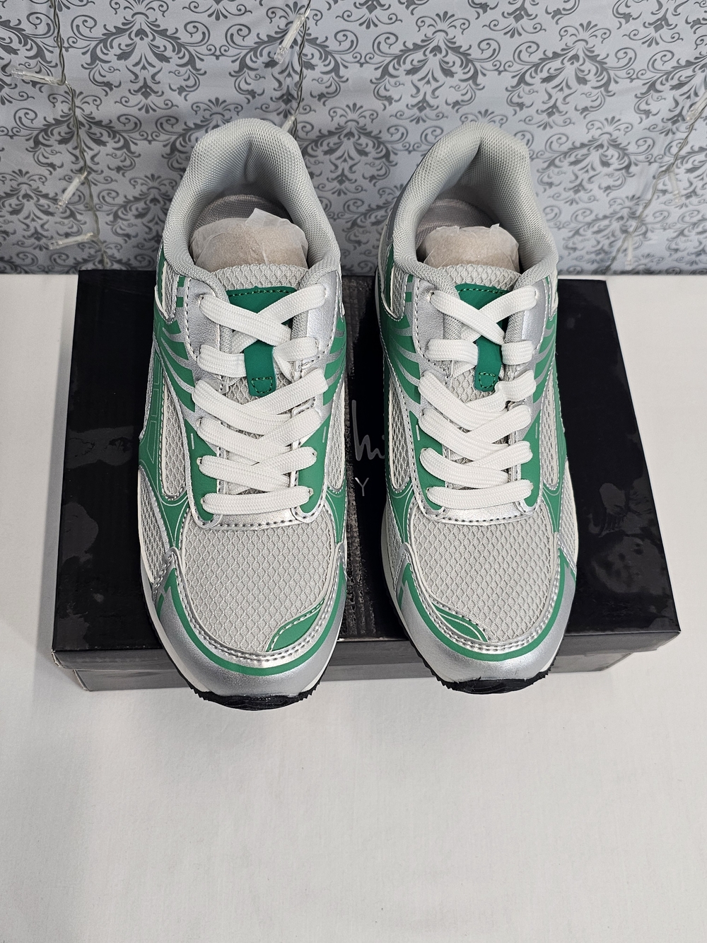 Nicole Miller Silver and Green Women's Sneakers